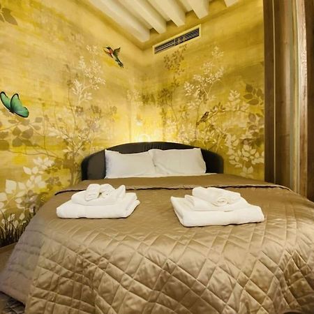 Sweet Time Venice, Luxury San Marco Frezzaria Apt! Exteriör bild