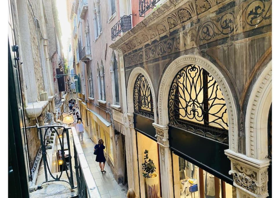 Sweet Time Venice, Luxury San Marco Frezzaria Apt! Exteriör bild