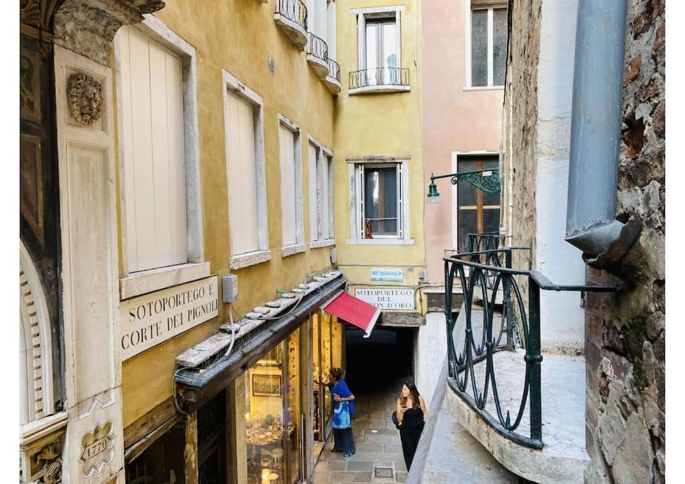 Sweet Time Venice, Luxury San Marco Frezzaria Apt! Exteriör bild