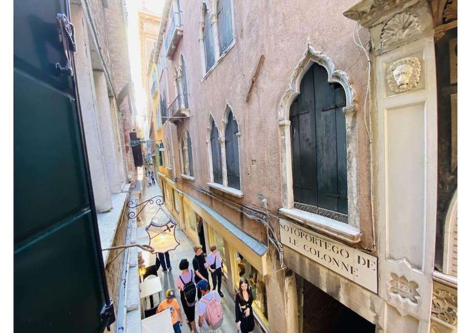 Sweet Time Venice, Luxury San Marco Frezzaria Apt! Exteriör bild
