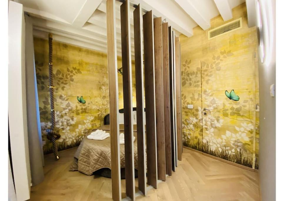 Sweet Time Venice, Luxury San Marco Frezzaria Apt! Exteriör bild