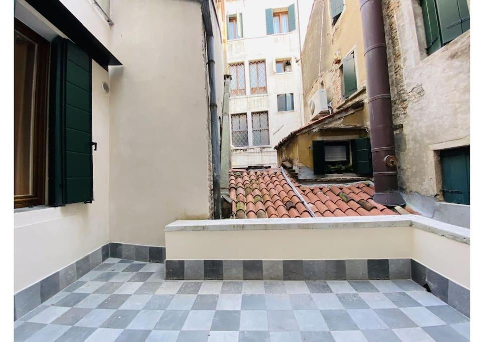 Sweet Time Venice, Luxury San Marco Frezzaria Apt! Exteriör bild