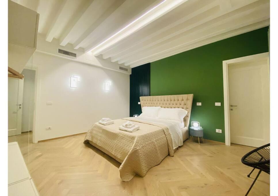 Sweet Time Venice, Luxury San Marco Frezzaria Apt! Exteriör bild