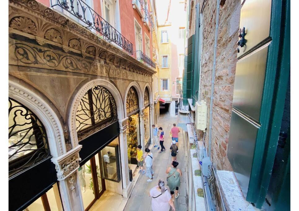 Sweet Time Venice, Luxury San Marco Frezzaria Apt! Exteriör bild
